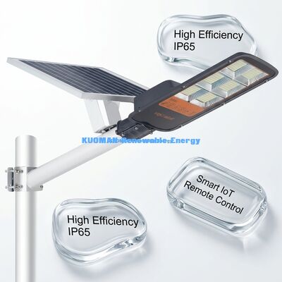 Éclairage public solaire étanche IP67 300W-500W avec lampadaire LED à détecteur de mouvement intelligent