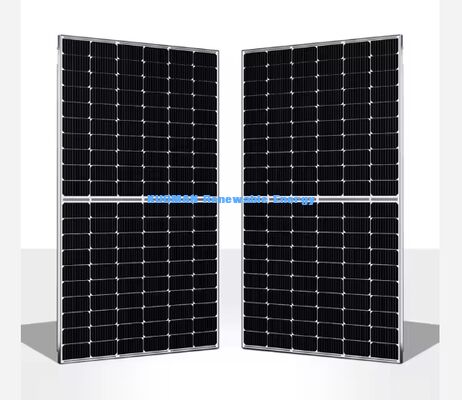 Garantie de sortie d'énergie linéaire 25 ans Panneau solaire monocristallin 550W avec conception de cellule à demi-coupe