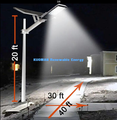 IP65 étanche à l'eau éclairage de rue solaire LED 100-500W personnalisable avec 2700-6000K CCT pour jardin et éclairage routier