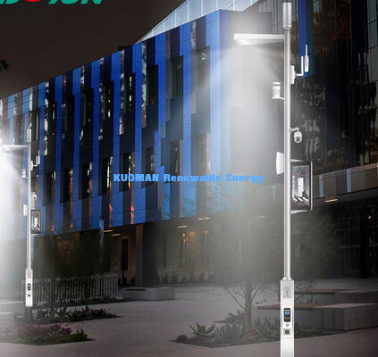 Smart LED Street Light avec télécommande 50000h Durée de vie et 4G PTZ Caméra IP pour le poteau d'éclairage Smart City