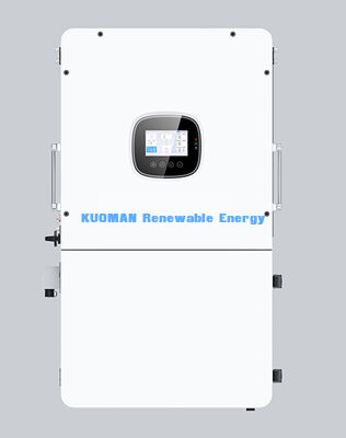 Invertisseur hybride triphasé relié au réseau avec 97,5% d'efficacité, protection IP65 et triple traceur MPPT