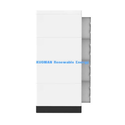 51Une batterie LiFePO4 de 2 V empilable de 10,24 kWh à 30,72 kWh.